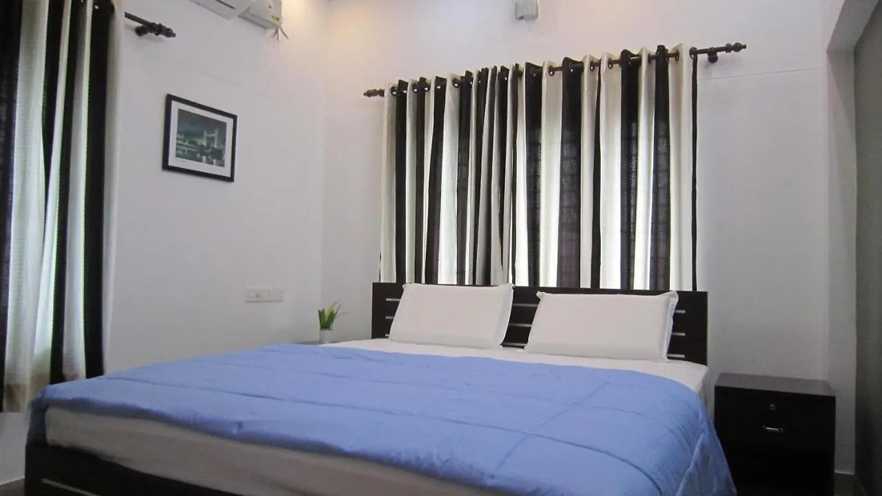 Apartment Down Town Holidays Thiruvananthapuram