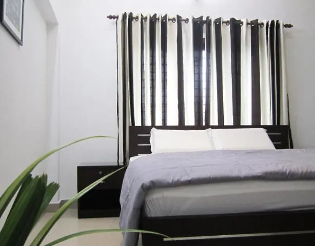Down Town Holidays Thiruvananthapuram Apartment